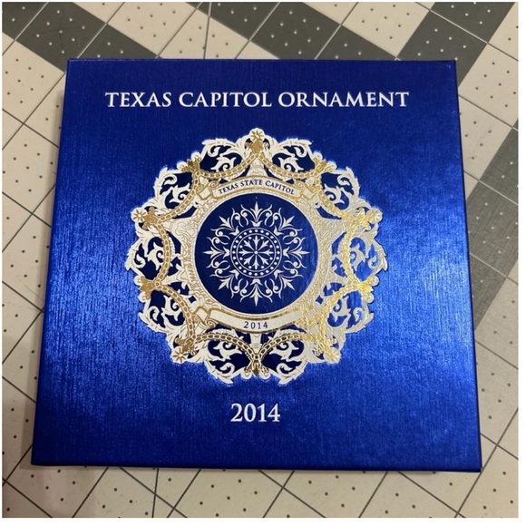 NIB 2014 Texas State Capitol Christmas Ornament - Picture 1 of 3